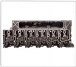 High quality universal type cummins diesel engine cylinder head 6BT